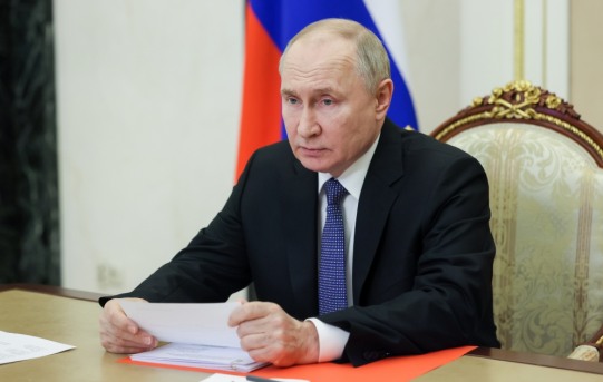 Путин поручил в новом нацпроекте обеспечить переход к персонализированной медицине