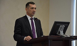 Вице-губернатор Приморского края поздравил сотрудников ДВОМЦ с Днем медицинского работника 
